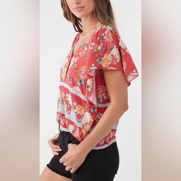 O’NEILL Red Floral Flutter-Sleeve Maggy Button-Up Top SIZE MED- NWT - Picture 7 of 10